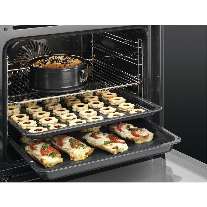 aeg-3000-series-bex535a61b-air-fry-electric-single-built-in-oven-with-retractable-dials-in-black-1158901266 AEG 3000 Series BEX535A61B Air Fry Electric Single Built in Oven with Retractable Dials in Black - Image 2