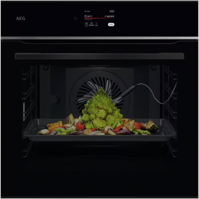 AEG 7000 Series MealAssist TE7PB731AB Electric Single Built in Oven with Touch Controls - Image 1