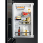 AEG RMB954E9VX Series 9000 Freestanding Plumbed-In American Fridge Freezer Stainless Steel - Image 4