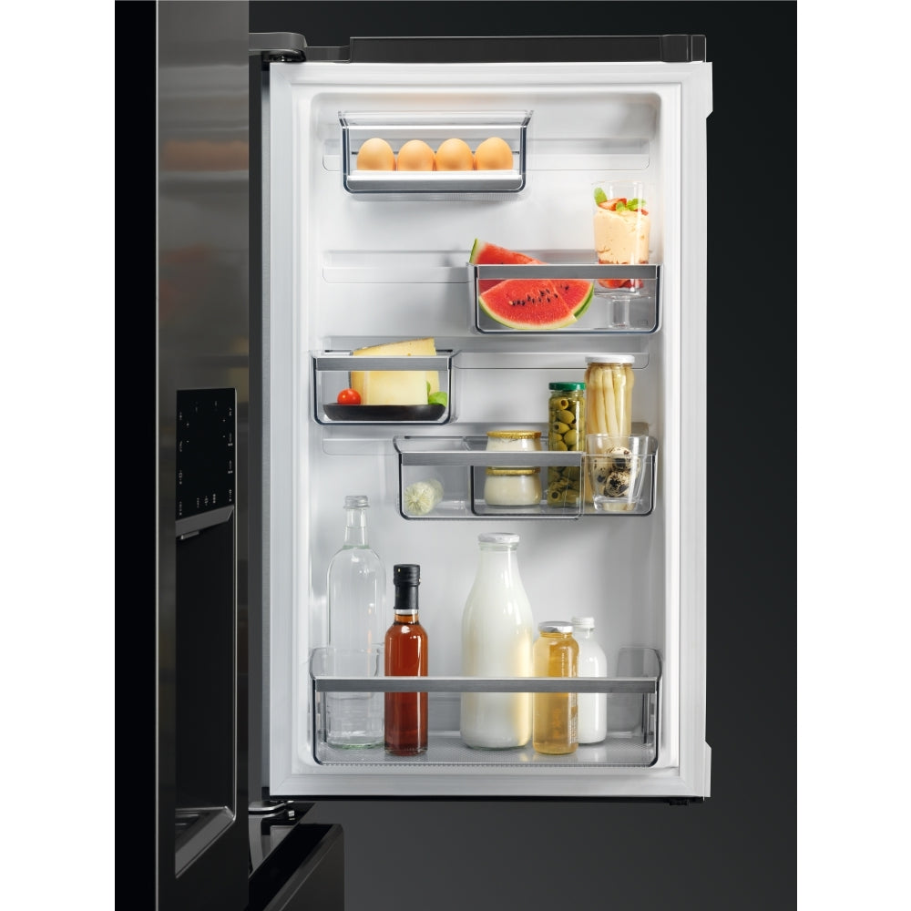aeg-rmb954e9vx-series-9000-freestanding-plumbed-in-american-fridge-freezer-stainless-steel-1146200822 AEG RMB954E9VX Series 9000 Freestanding Plumbed-In American Fridge Freezer Stainless Steel - Image 4