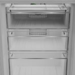 Blomberg KNE4554EVI Frost Free Integrated Fridge Freezer White - Image 5