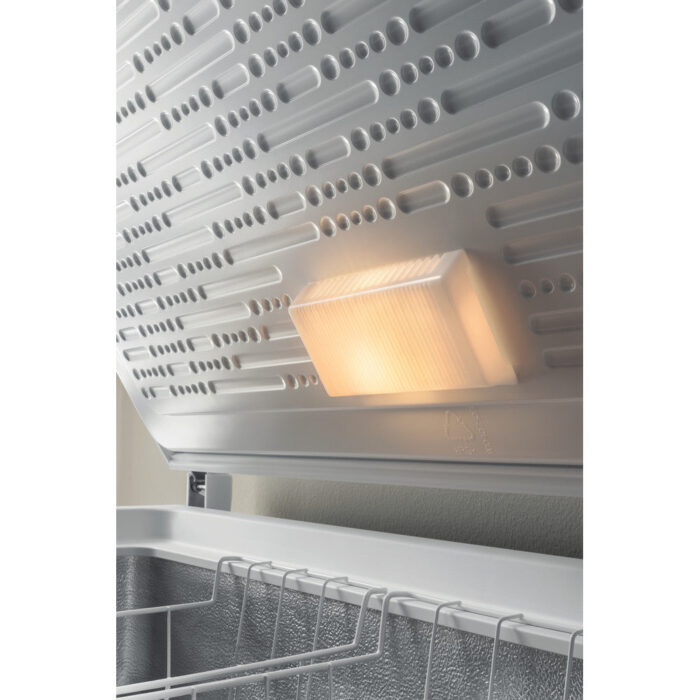 Hotpoint CS2A400HFMFA1 Freestanding Chest Freezer White - Image 10