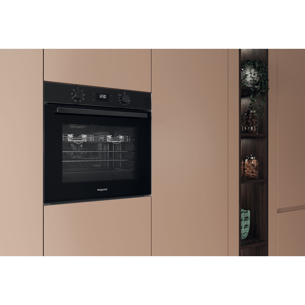 hotpoint-ho455hzbuk-class-2-built-in-single-multifunction-oven-with-multiflow-and-easy-grill-black-1196078617 Hotpoint HO455HZBUK Class 2 Built-In Single Multifunction Oven with Multiflow and Easy Grill Black - Image 5