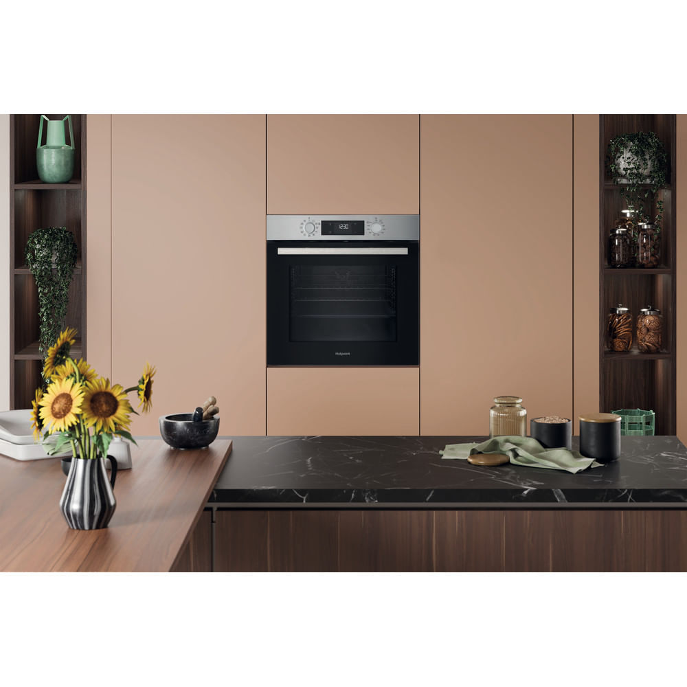 hotpoint-hom258hxuk-class-2-multiflow-built-in-electric-single-oven-stainless-steel-1196296767 Hotpoint HOM258HXUK Class 2 Multiflow Built-In Electric Single Oven Stainless Steel - Image 7