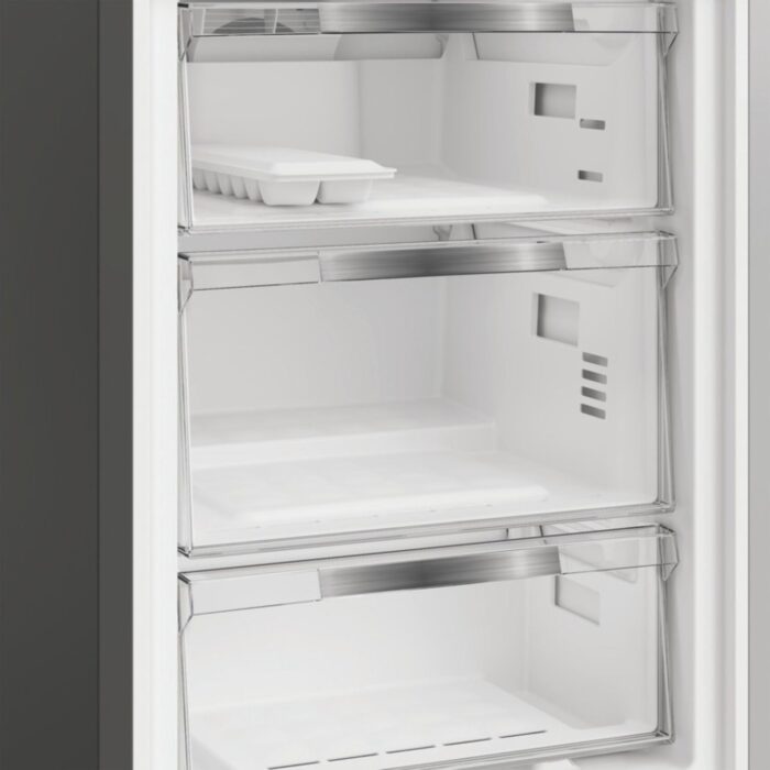 Hotpoint HPK26363XBR5UK Freestanding Dual No Frost Fridge Freezer Black - Image 11