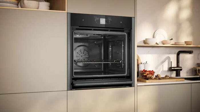 Neff B64VT73G0B N90 Slide and Hide Built-In Electric Single Oven Graphite - Image 5