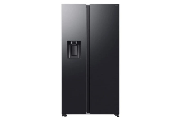 Samsung RS70F64KEFEU Series 6 Bespoke AI 91cm Side by Side American Style Fridge Freezer in Black - Image 1