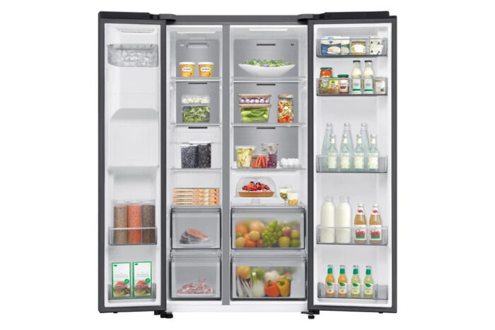 Samsung RS70F64KEFEU Series 6 Bespoke AI 91cm Side by Side American Style Fridge Freezer in Black - Image 2